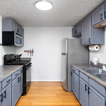 2 Bedroom Ft Moore Retreat Columbus Exterior photo