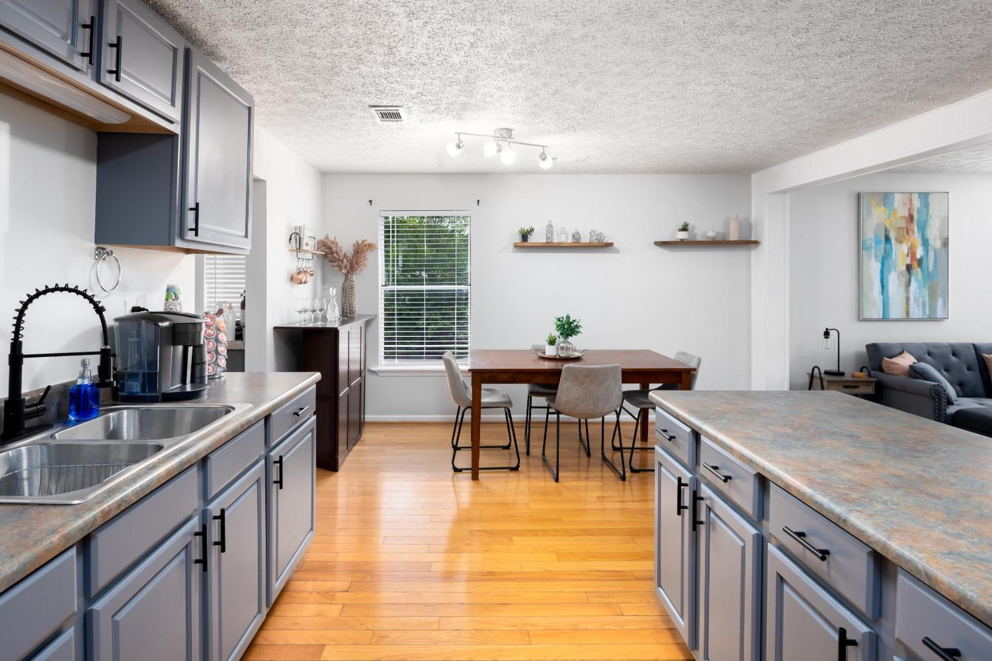 2 Bedroom Ft Moore Retreat Columbus